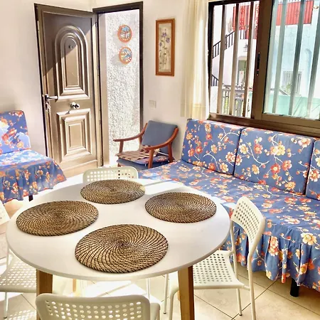 Apartamento En Primera Línea De Playa, Céntrico, Tranquilo Playa de las Américas