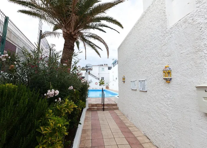 En Primera Linea De Playa, Centrico, Tranquilo Playa de las Américas